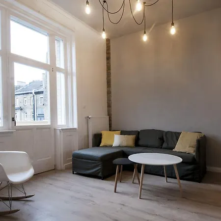 Stylish Downtown Будапешт