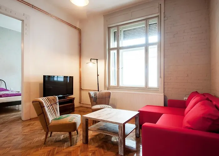 Stylish Downtown شقة