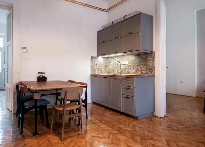 شقة Stylish Downtown *